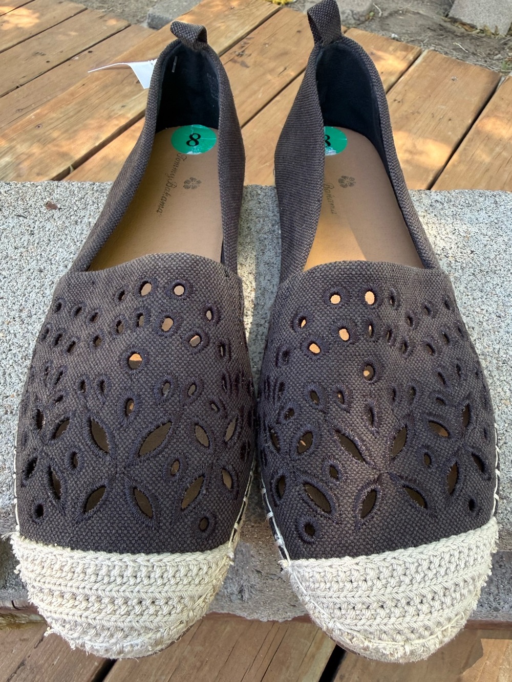 Tommy Bahama Selena Eyelet Espadrille Flat - Picture 3 of 7